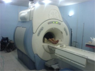 a) considered MRI throat dimensions, b) Imam-Khomeini Hospital MRI