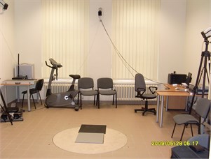 Experimental facilities for the analysis and measurements of movements