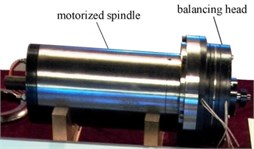 The motorized spindle with the balancing head