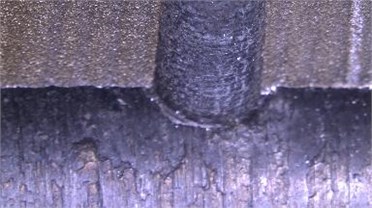 The surface morphology of the abrasive flow before and after polished