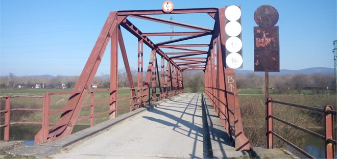 Truss bridge – a view