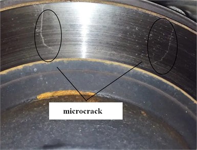 The spectrum response results with microcrack condition