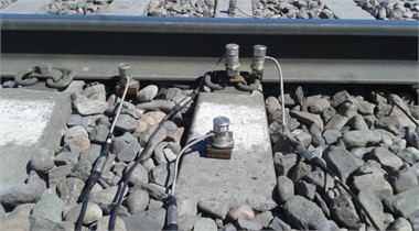 General view of the track with vibration sensors installed