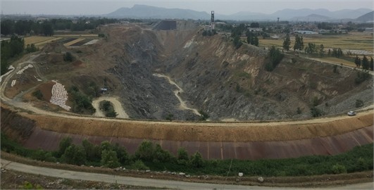 Current situation of unfilled No. 2 open-pit (Wang Feifei, taking photos in Shandong, China on July 15, 2025)