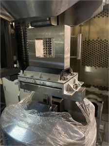 The static stiffness test of the vibration isolator