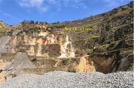 F15 Exposed on the northern slope of the open pit.  Photo by Wang Feifei, Sichuan, China, July 5, 2023