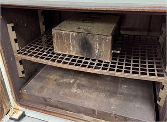 Drying chamber. Photo taken by the  authors in the laboratory of the  Almalyk Branch of NUST MISIS, 2025