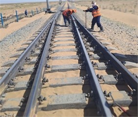 a) Sand accumulation on the track superstructure; b) sand accumulation in a turnout (switch). Photos by A.Sh. Uralov, during field research conducted in April 2025 on the Bukhara-Miskin railway line (Qorlitog‘-Kiyikli section)