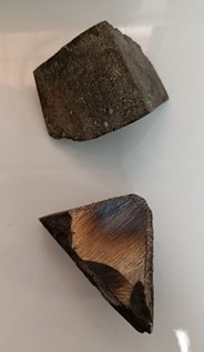 35KhML steel samples with and without the addition of the modifier. Photo by the authors in the laboratory of the Almalyk Branch of NUST MISIS, 2026